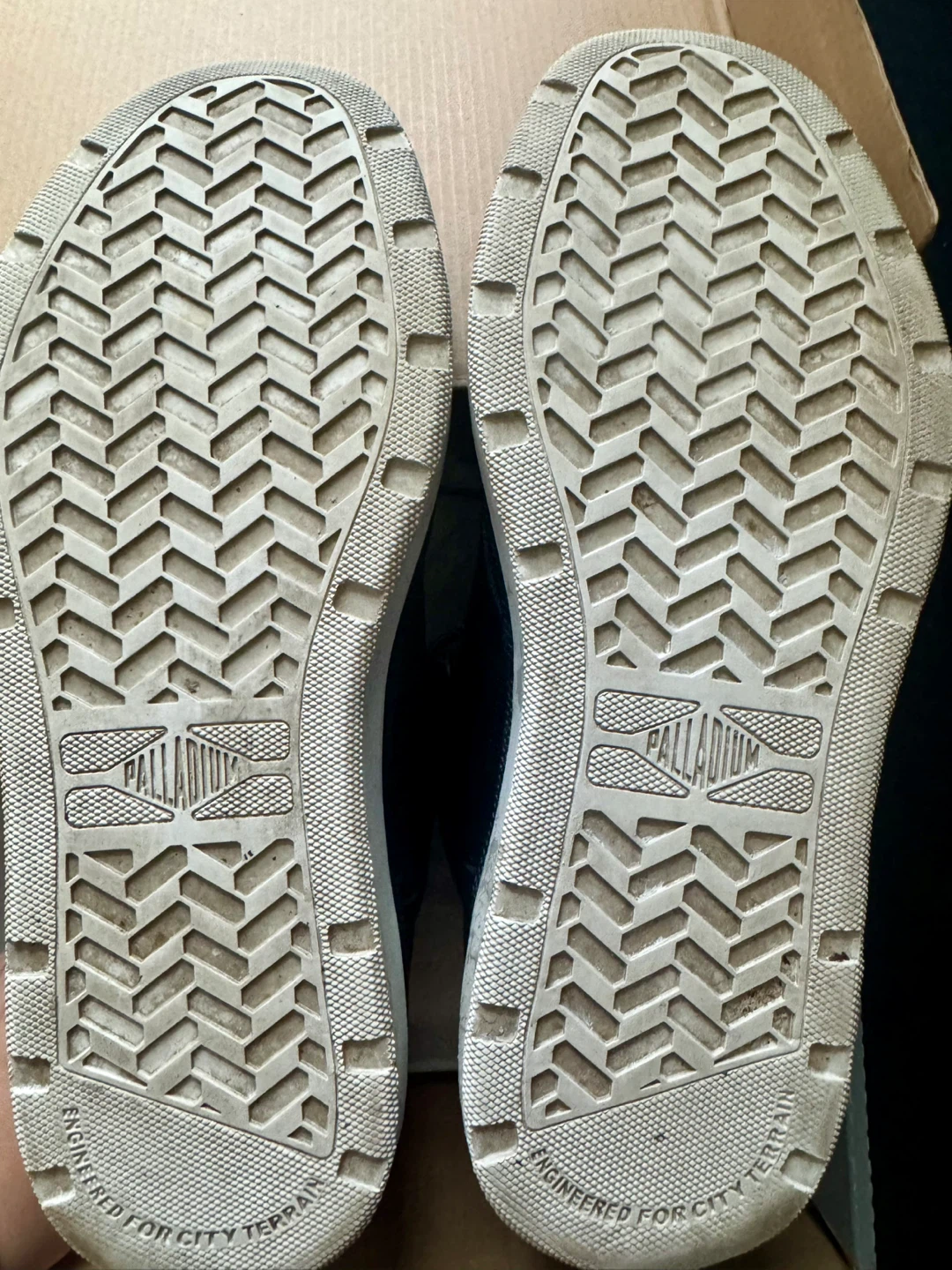 Palladium Pallarue Hi Cuff WP Boots - Size 7 - photo 3