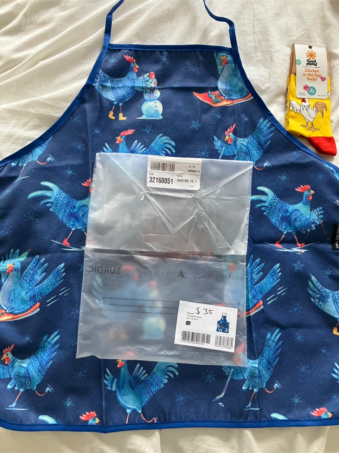 Christmas Chicken Apron and Socks - NEW - photo 5