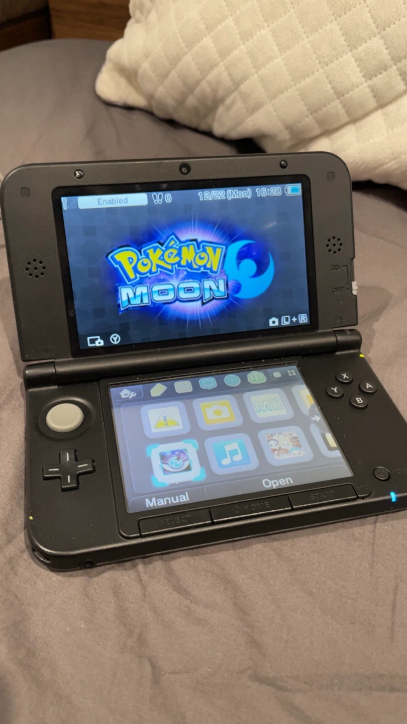 Nintendo 3DS XL Year of Luigi Edition - photo 5