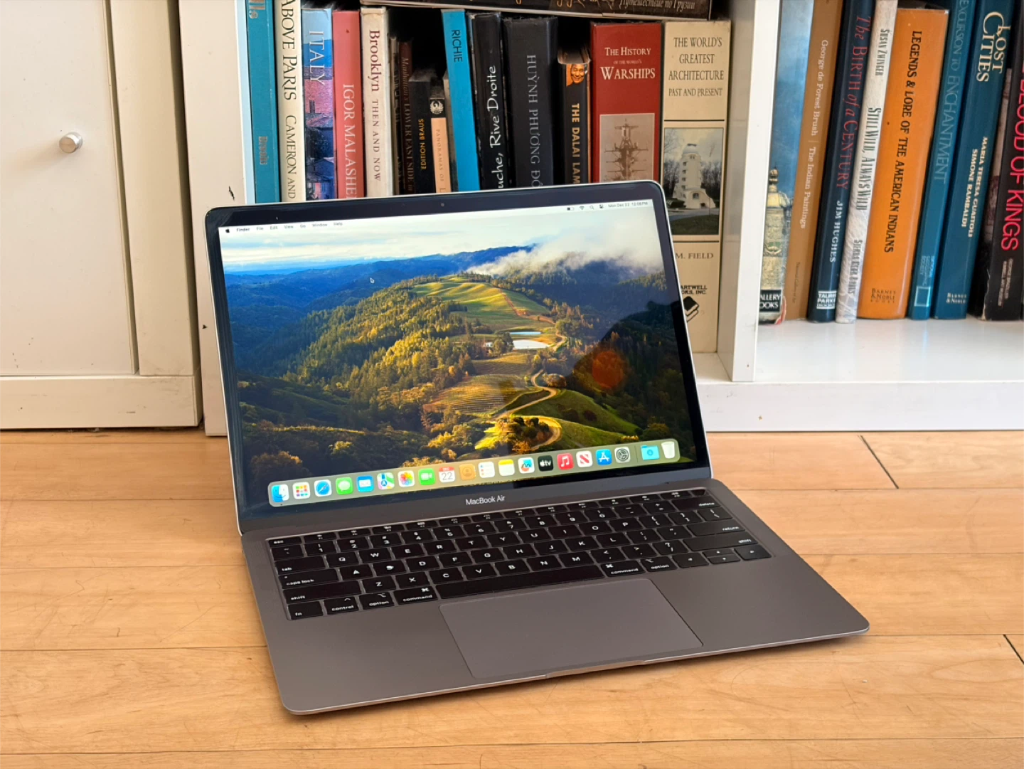 Apple MacBook Air 13 Retina (2019, i5)