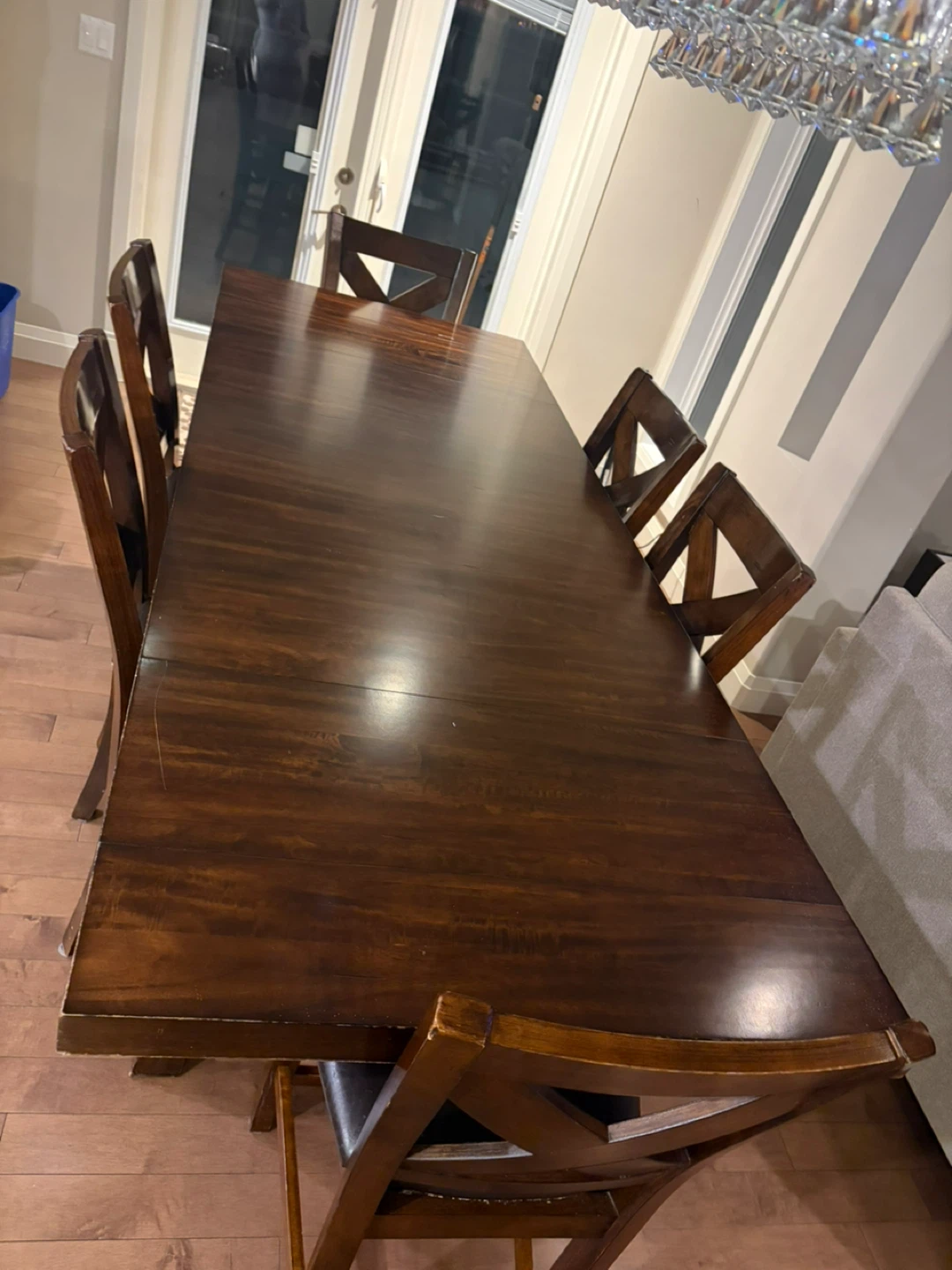 Dining Table with 6 Chairs