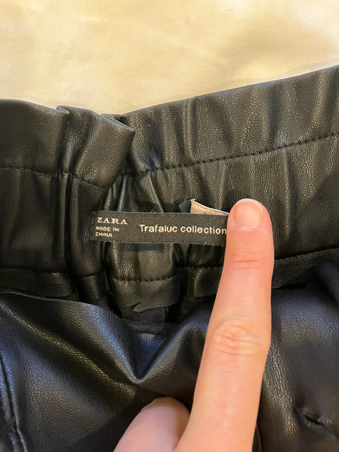 Zara Black Faux Leather Shorts - Size S - photo 2