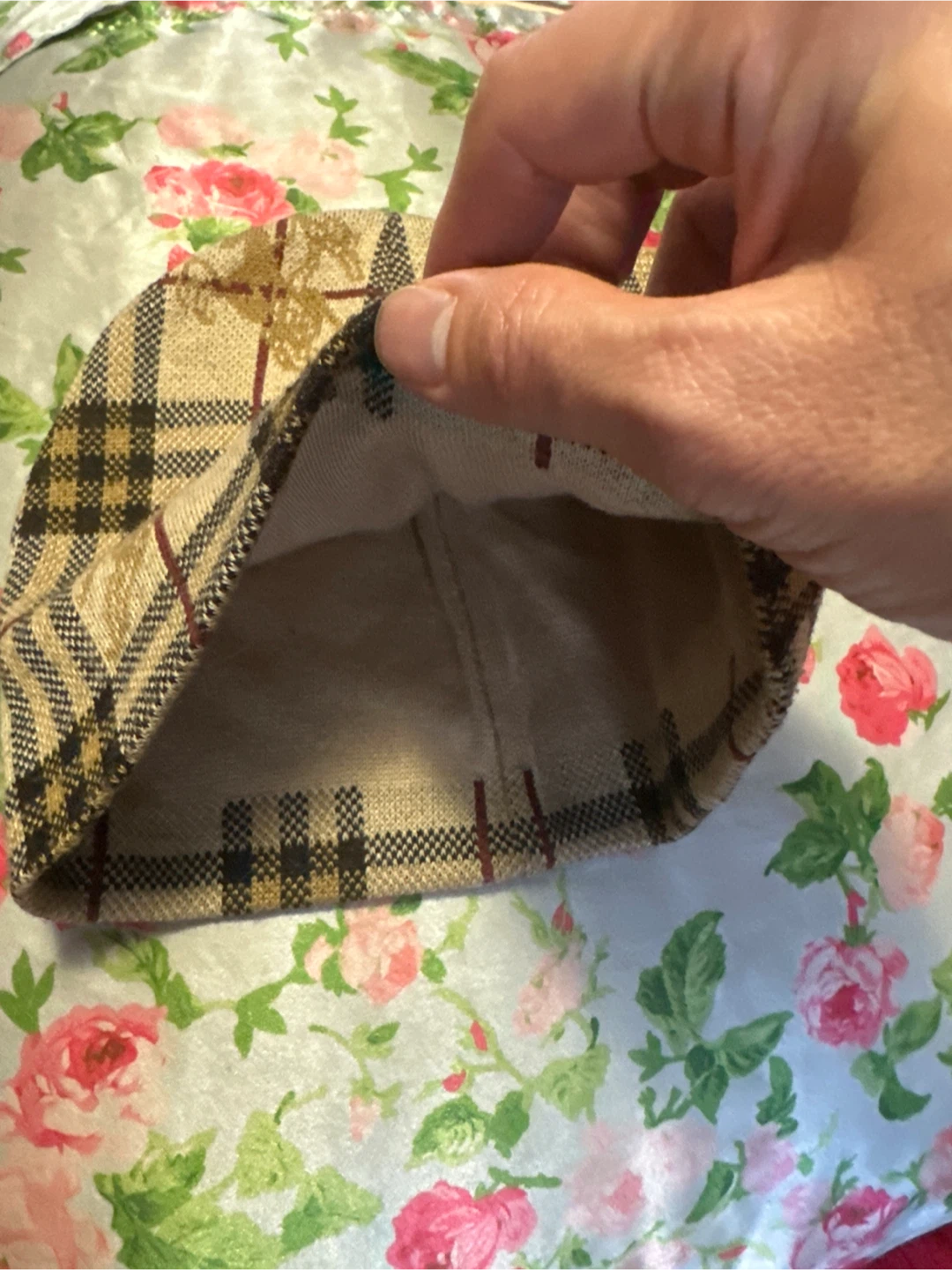 Burberry Plaid Beanie - photo 2