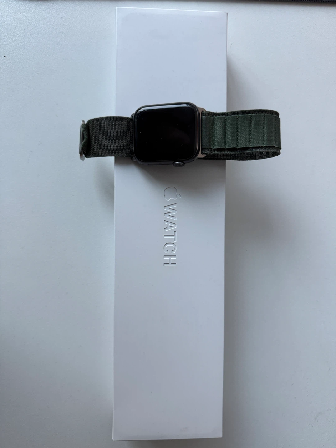 Apple Watch Series 6 - photo 2