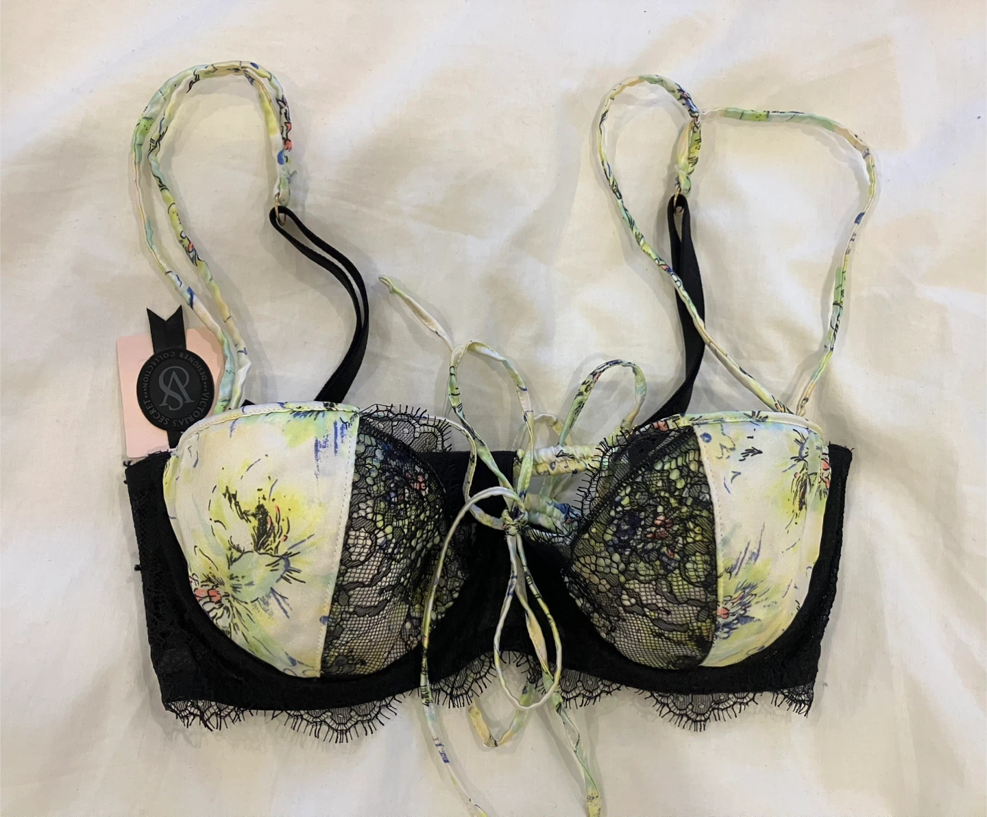 Victoria's Secret Fantasy Island Balconette Bra 32C