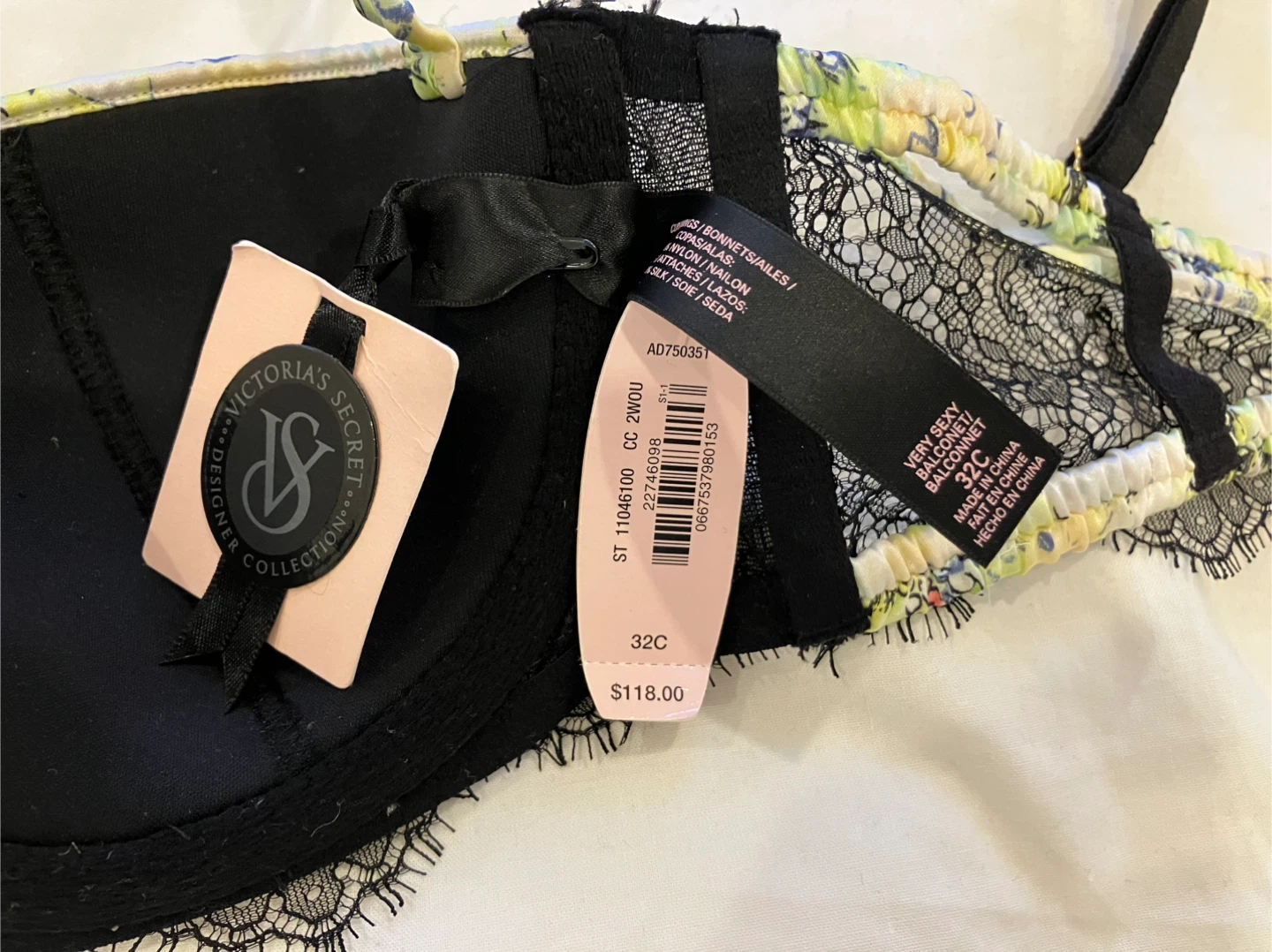 Victoria's Secret Fantasy Island Balconette Bra 32C - photo 5