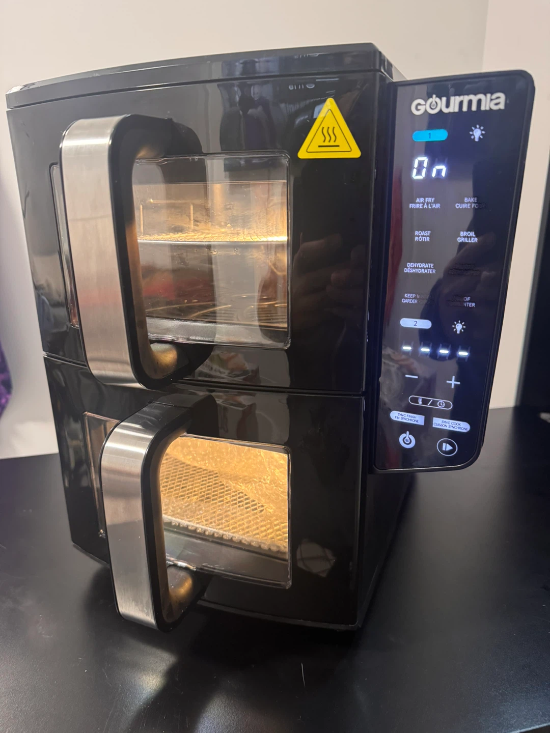 Gourmia 4-Dish Dual Basket Air Fryer - Like New!