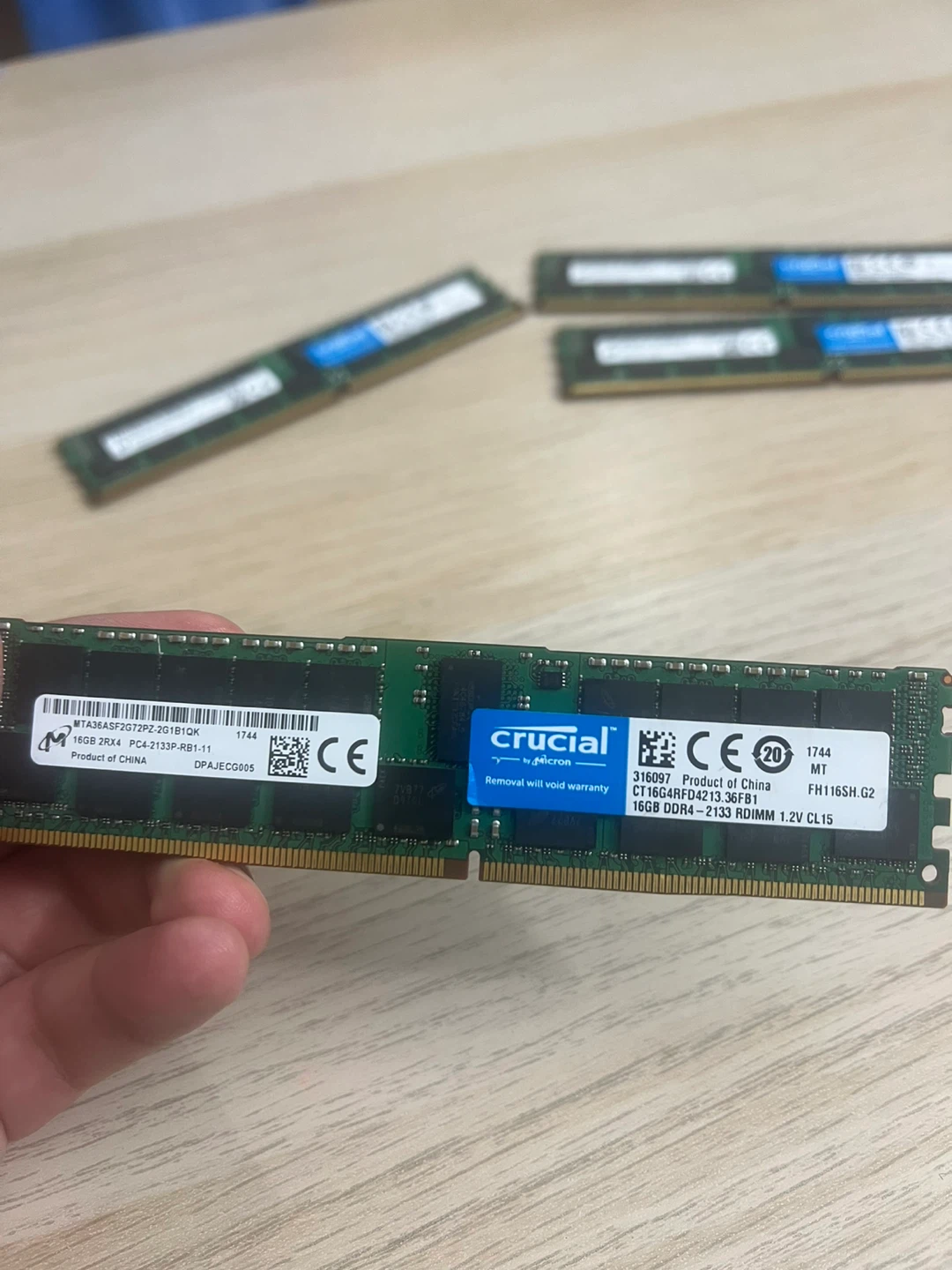 Crucial 16GB x 4 DDR4 2133MHz ECC RAM RDIMM