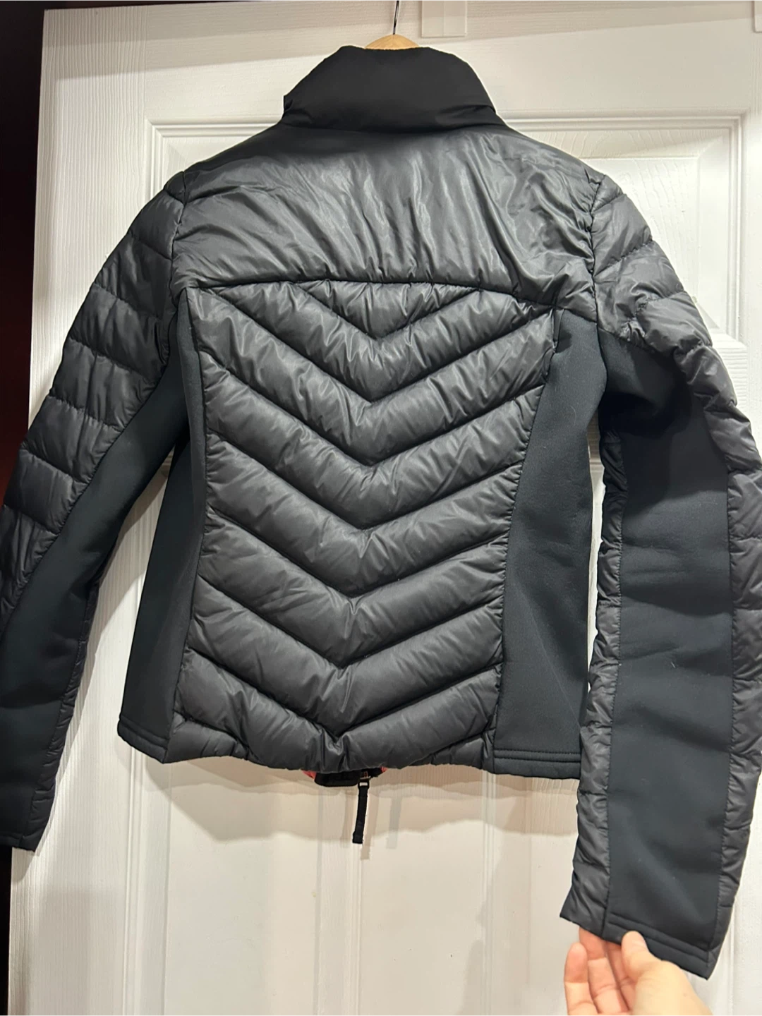 Hollister Black Puffer Jacket - Size S - photo 4