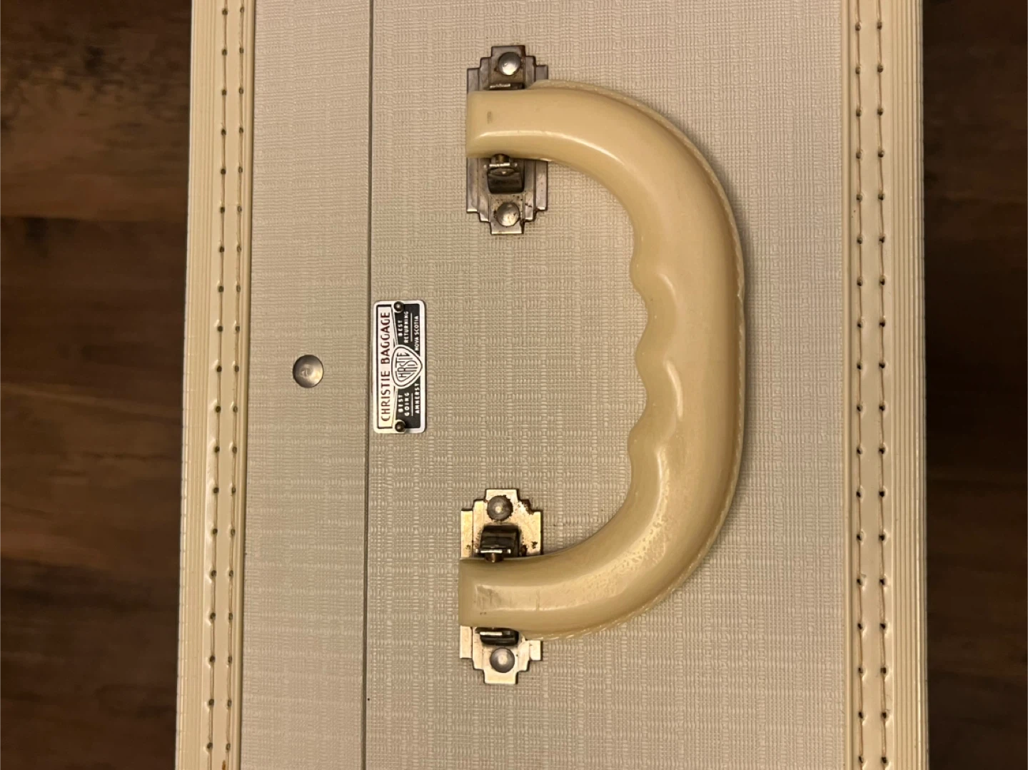 Christie Baggage Vintage Suitcase - photo 3