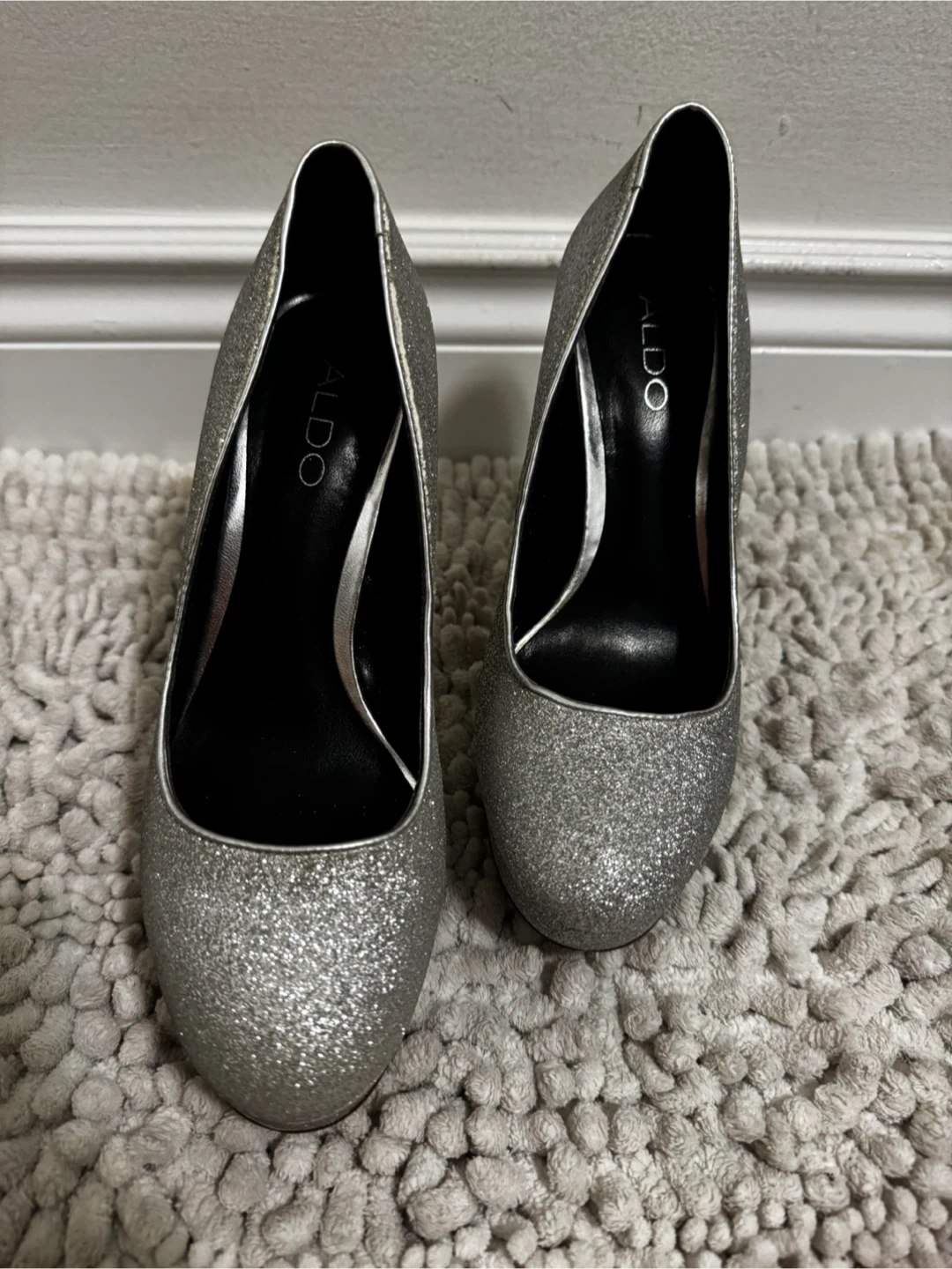 Aldo Silver Glitter Heels - Size 7.5 - photo 2