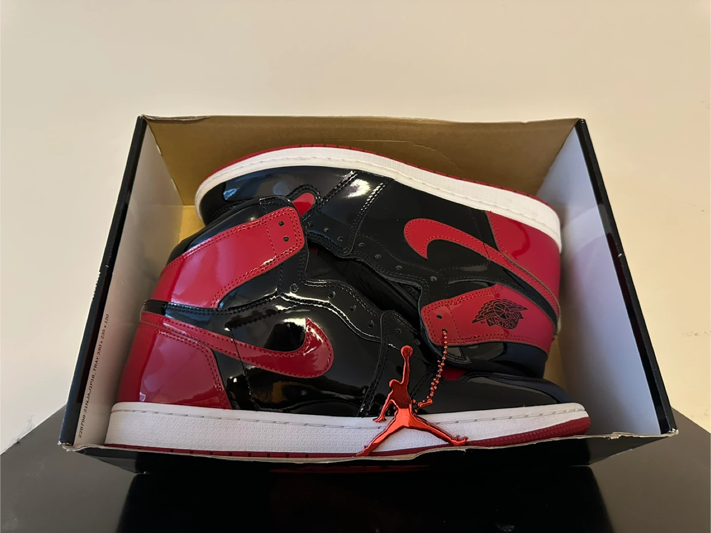 Nike Air Jordan 1 High OG Patent Bred Size 11 - photo 3