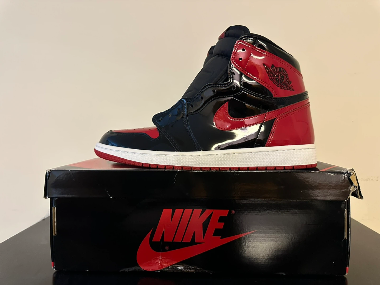 Nike Air Jordan 1 High OG Patent Bred Size 11 - photo 4