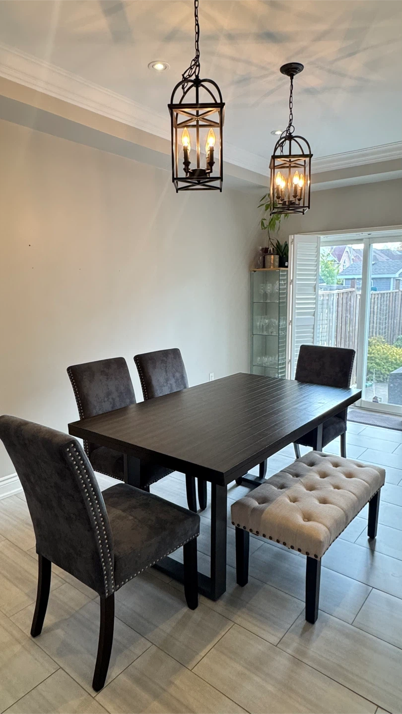 Dining Table Set with 4 Chairs.