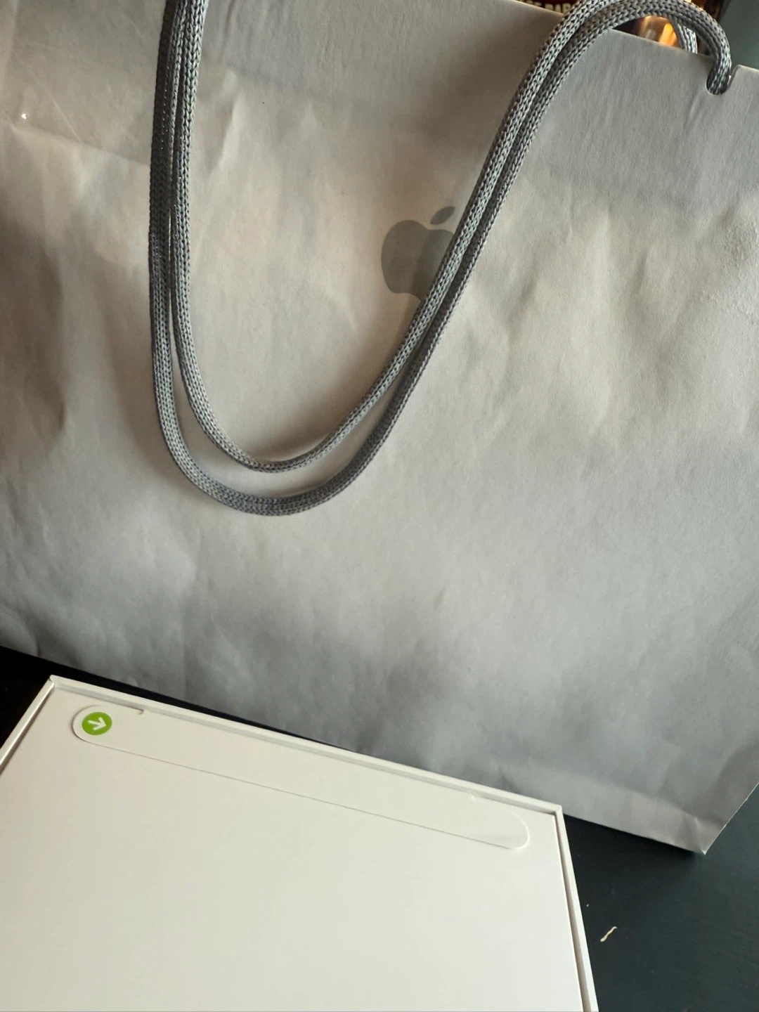 New Apple Ipad pro - photo 2