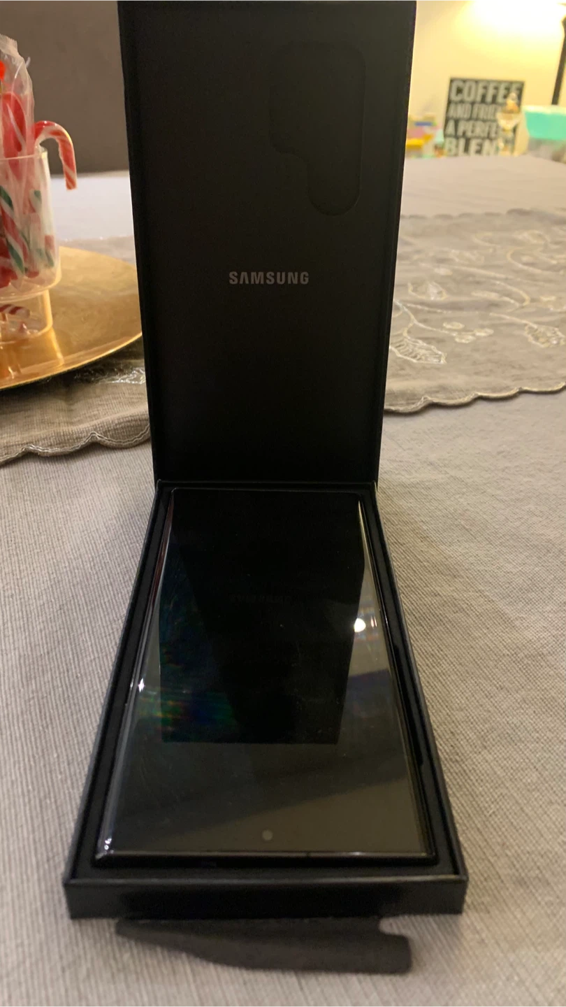 Samsung Galaxy S23 Ultra 256GB - Like New - photo 2