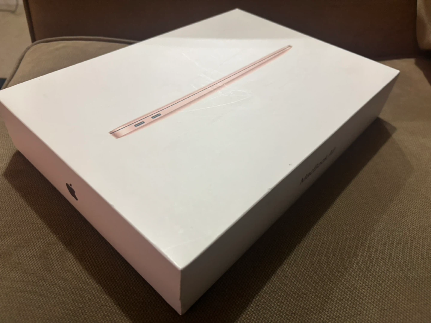 EMPTY BOX: Apple Macbook Air 13-inch Gold