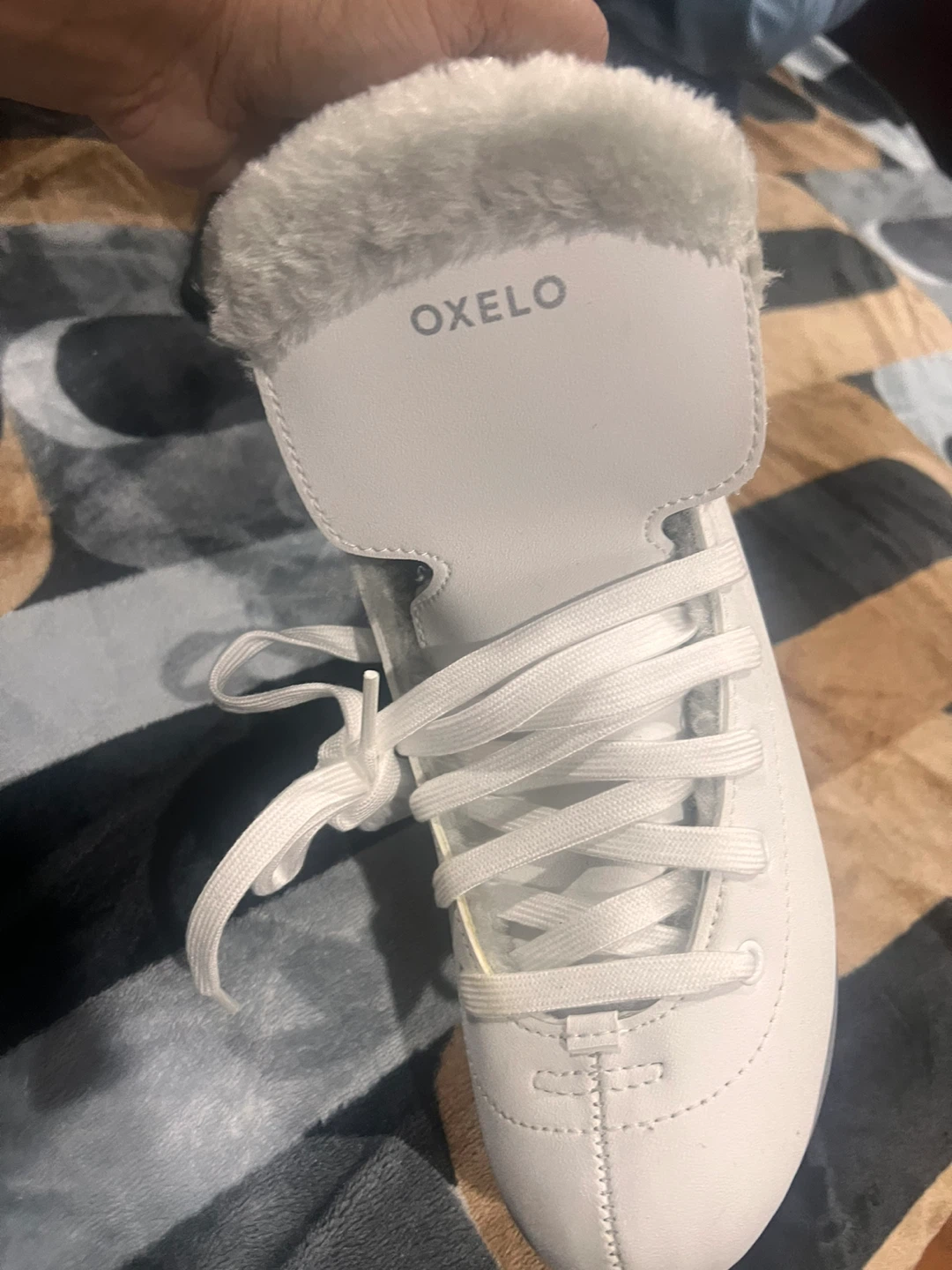 Oxelo Ice Skates - Size 39 Brand New - photo 2