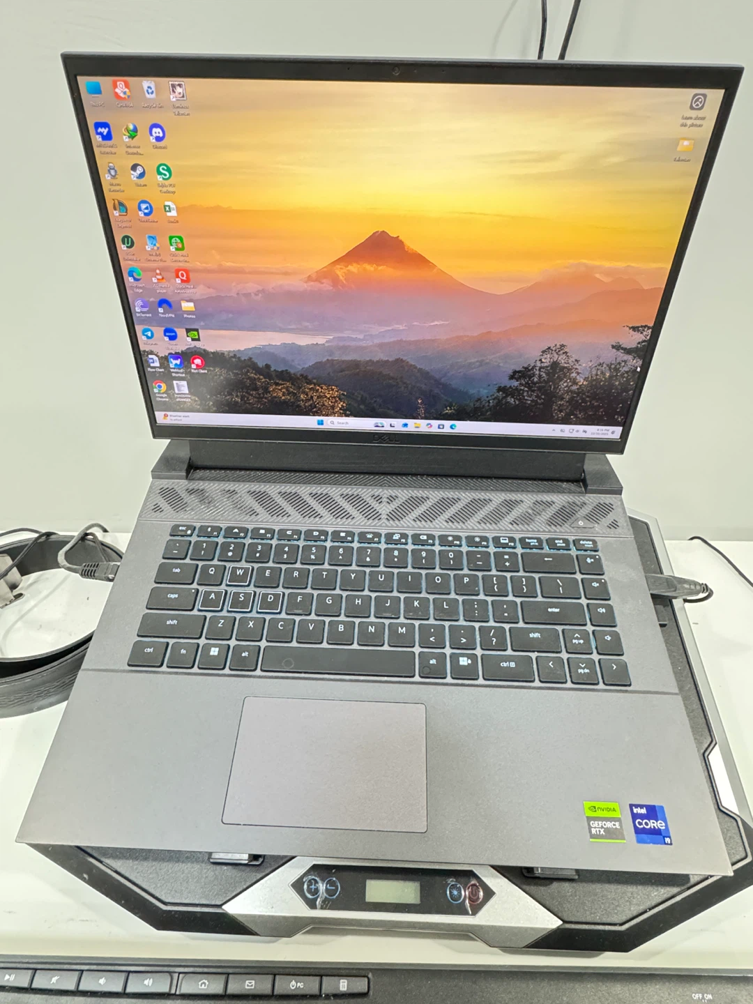 Dell Gaming Laptop with RTX 4060 - photo 4