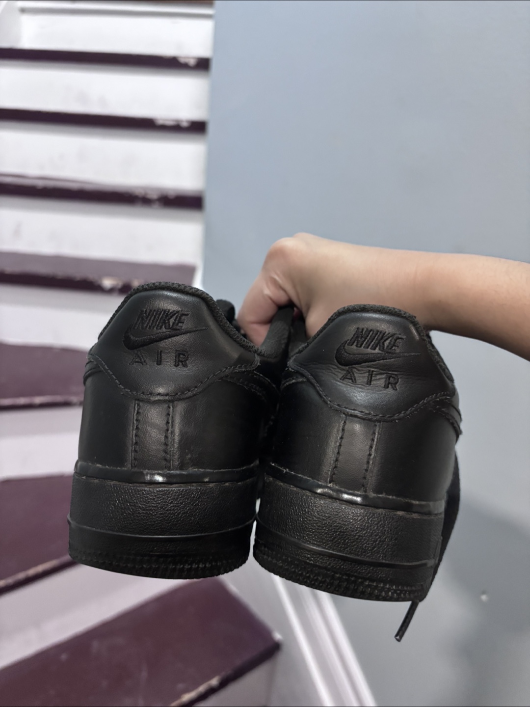 Nike Air Force 1 - Black - photo 2