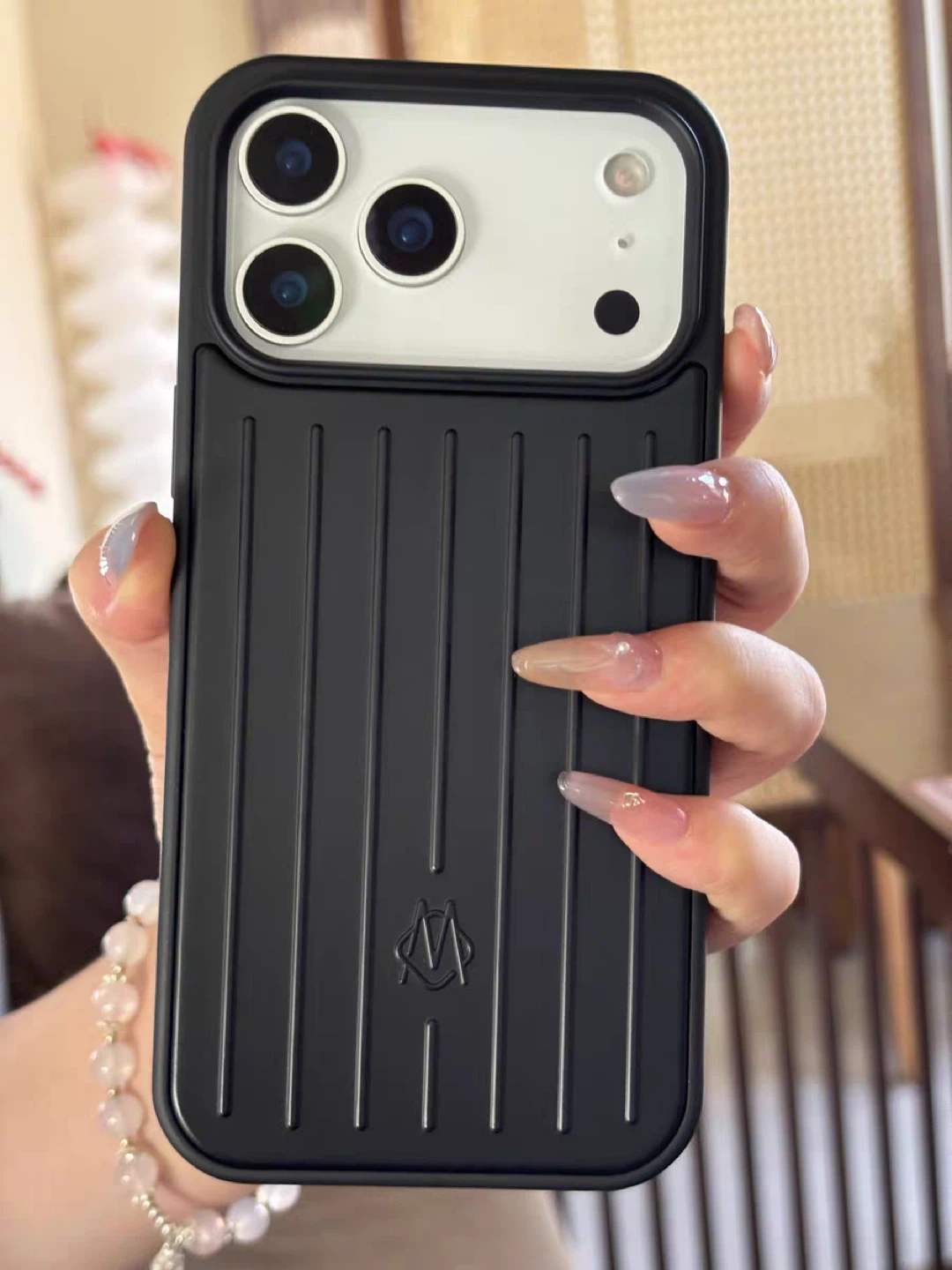 Iphone 17pro max case - photo 2