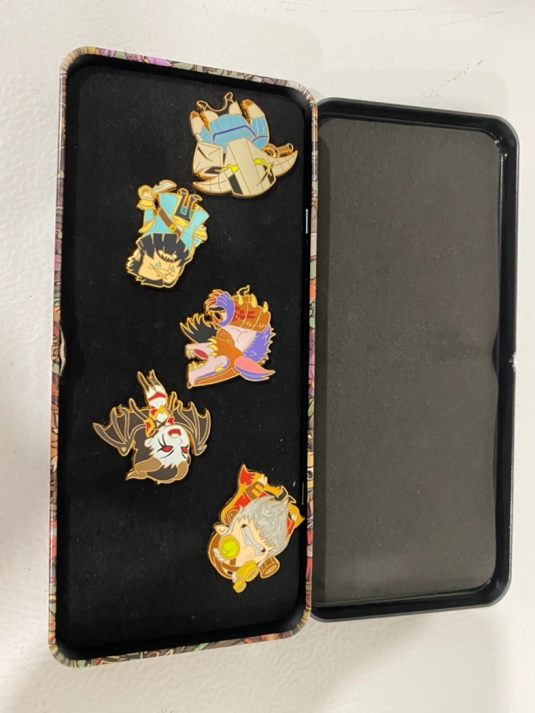DOTA 2 Enamel Pins in Collectible Tin - photo 4