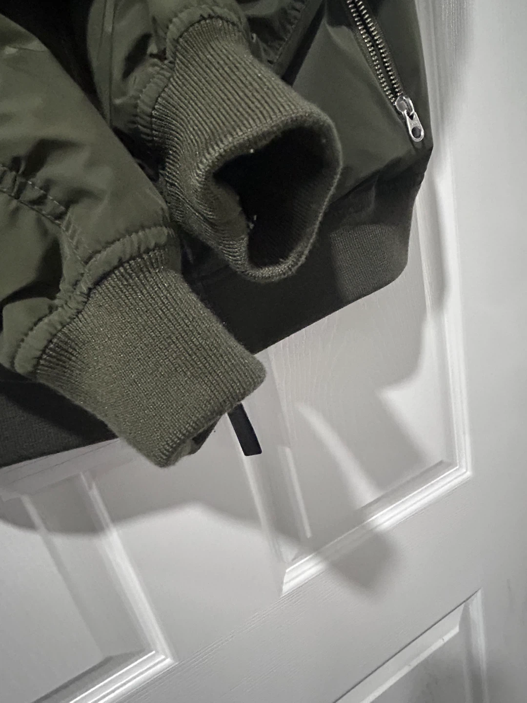 Mackage x Aritzia Bomber Jacket XXS - photo 2