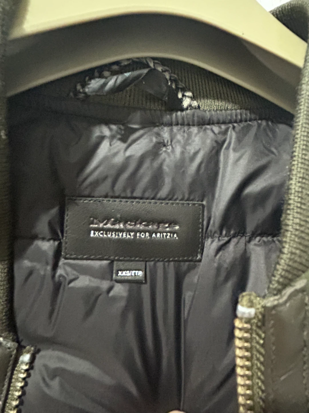 Mackage x Aritzia Bomber Jacket XXS - photo 3
