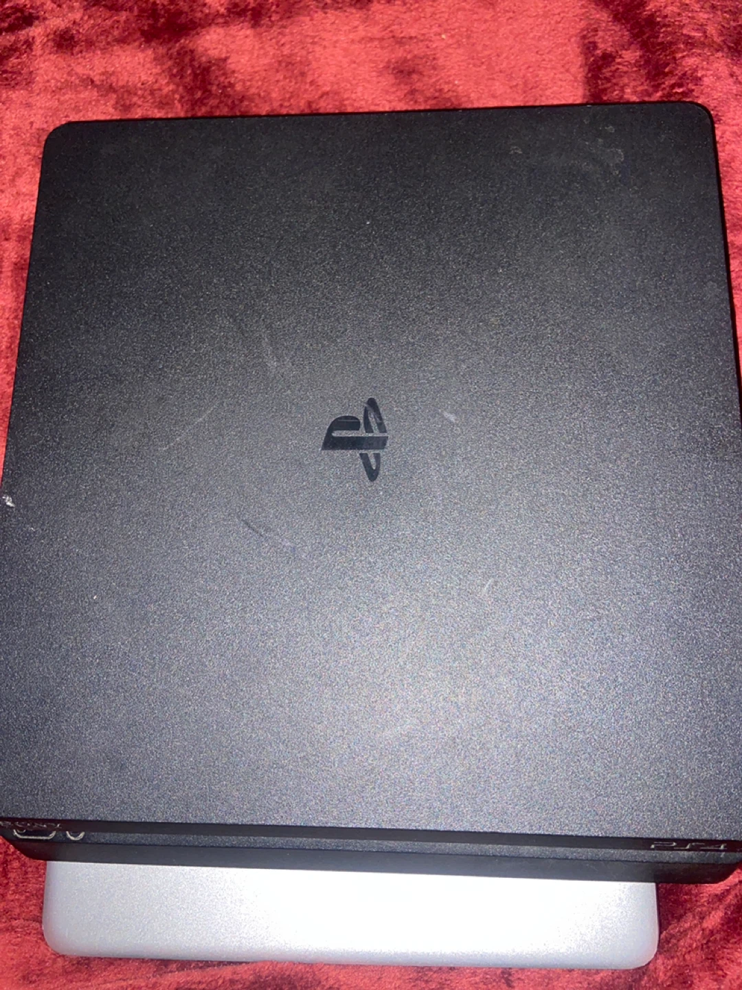 Broken slim PS4