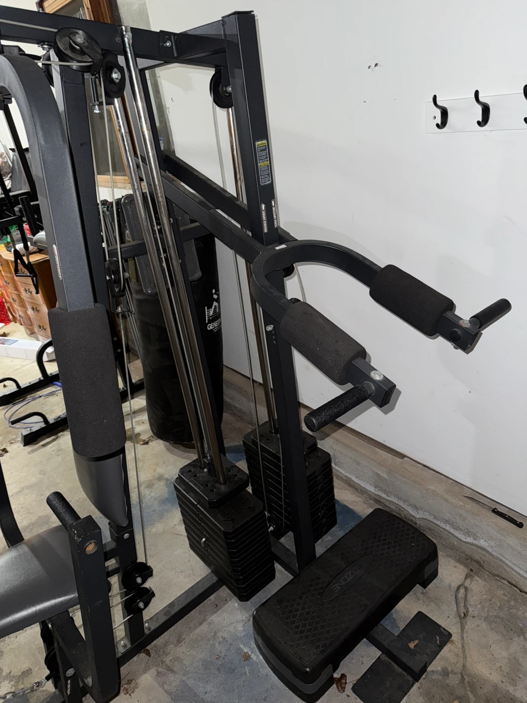 Weider 8530 Home Gym Station - photo 3