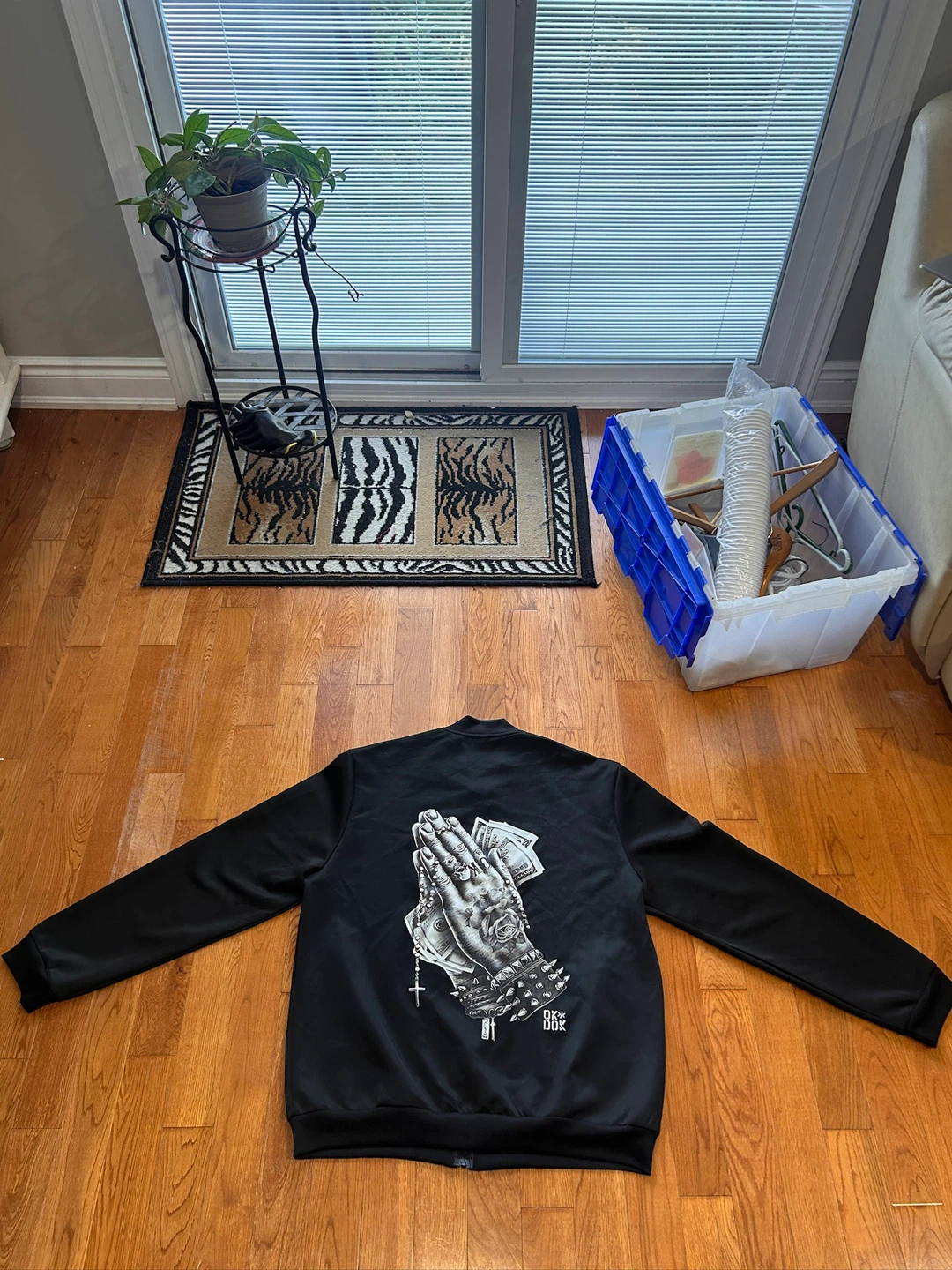 Black Bomber Jacket - photo 5