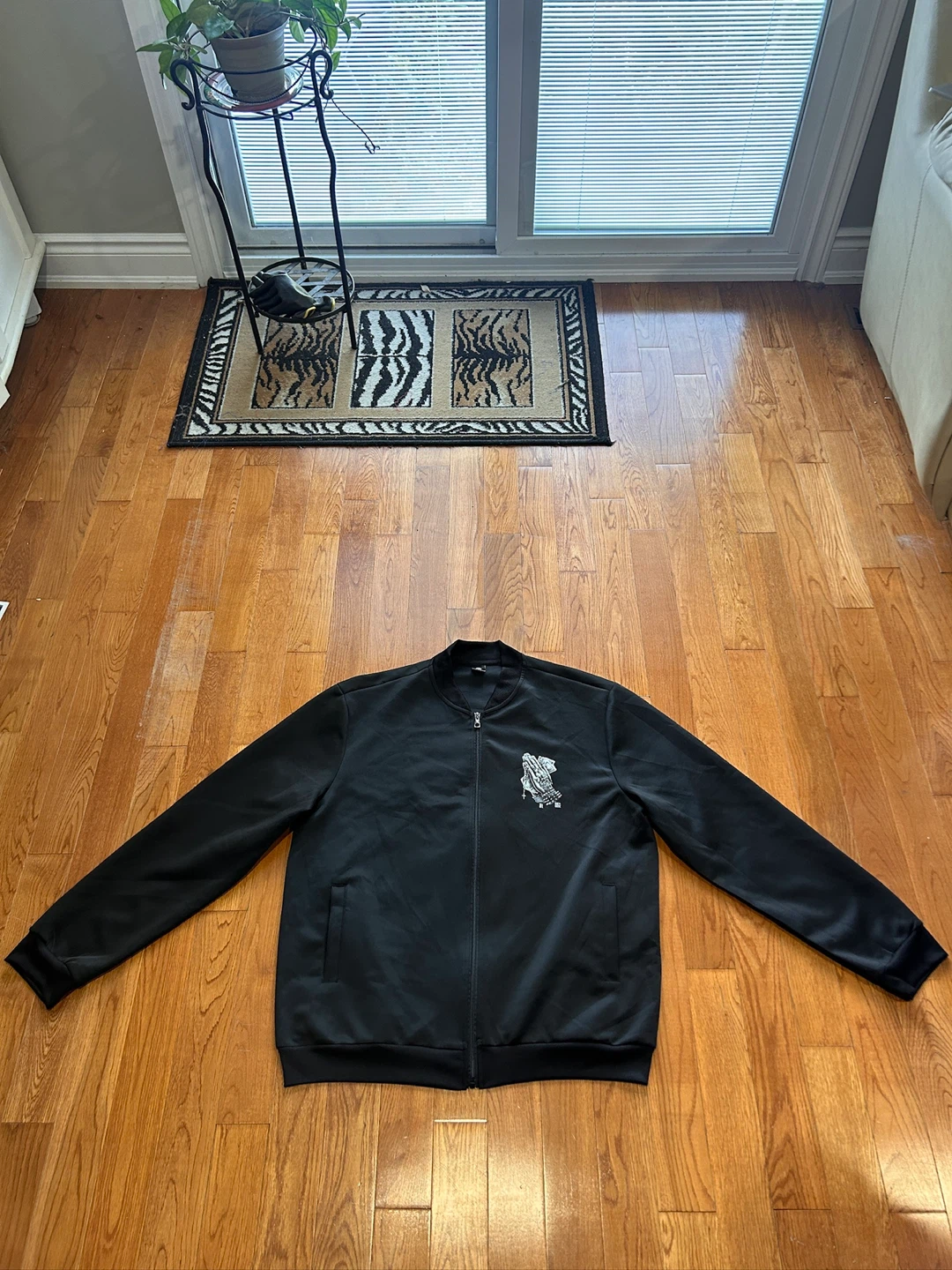 Black Bomber Jacket - photo 4