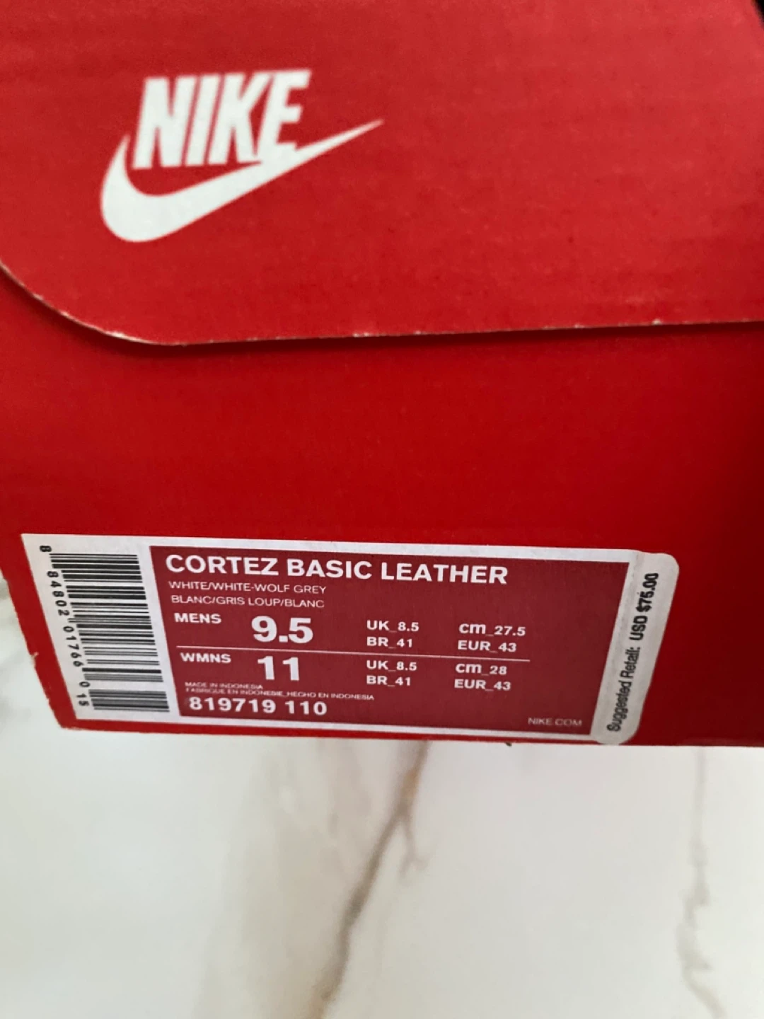 Nike Cortez Basic Leather White Shoes - Size 9.5 - photo 2