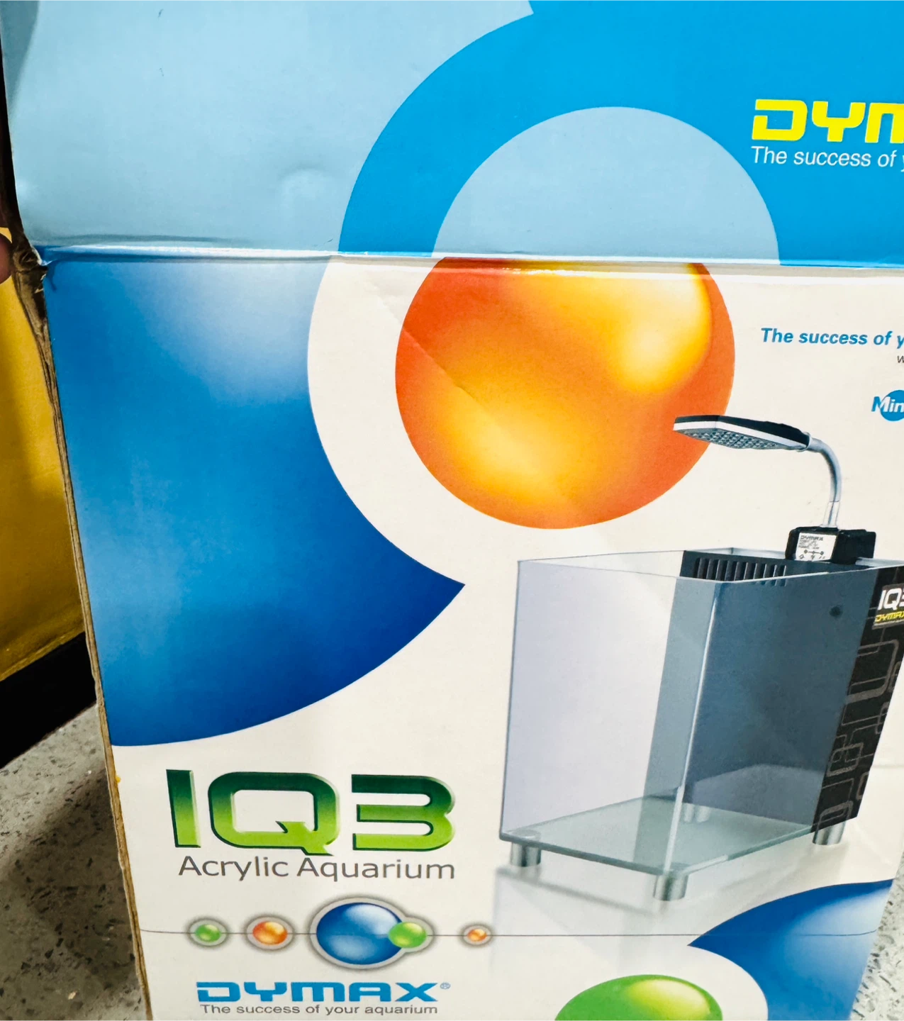 Dymax IQ3 Acrylic Aquarium - brand new - photo 3