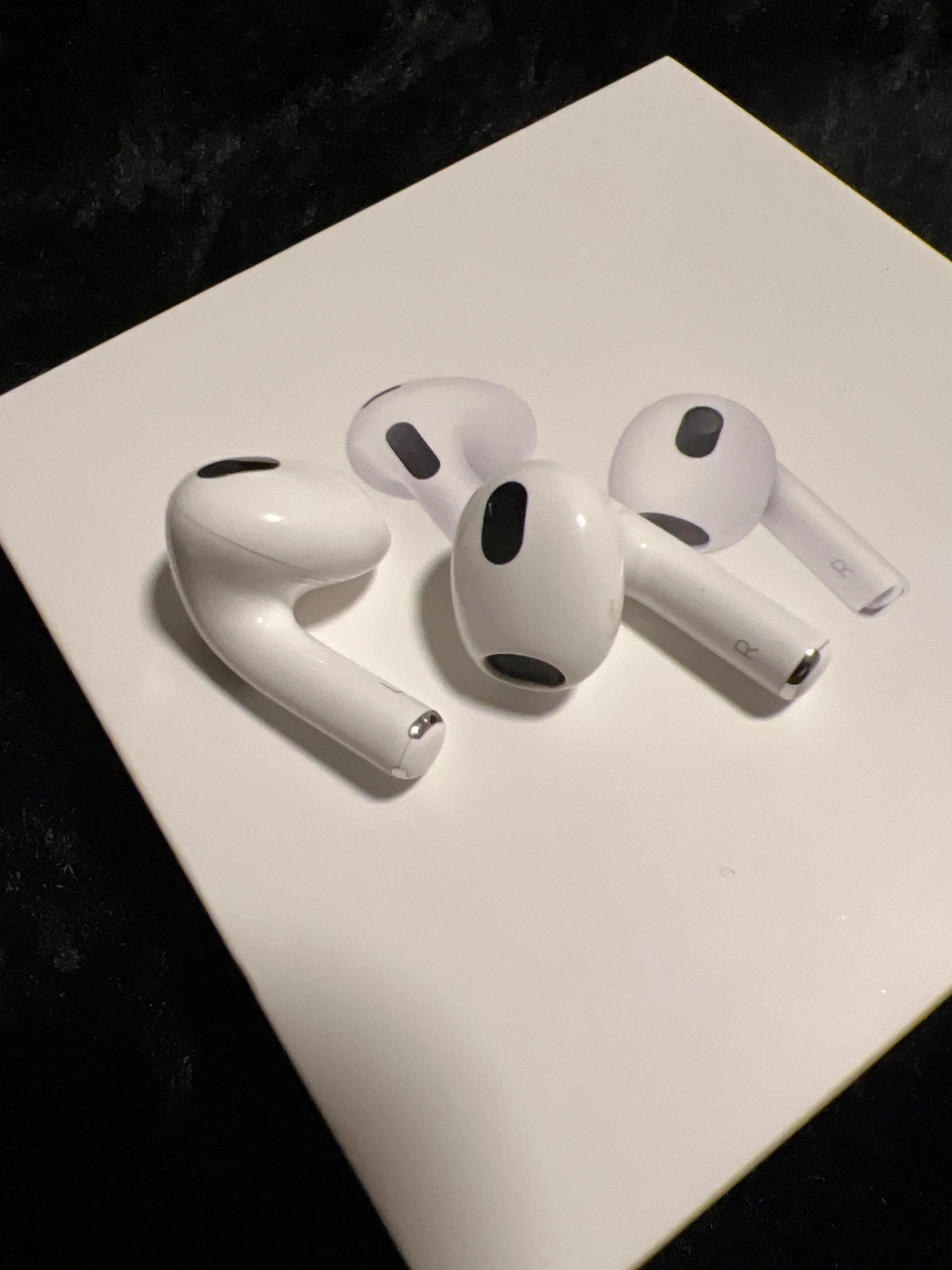Apple AirPods 3rd Generation - With Case! - photo 2