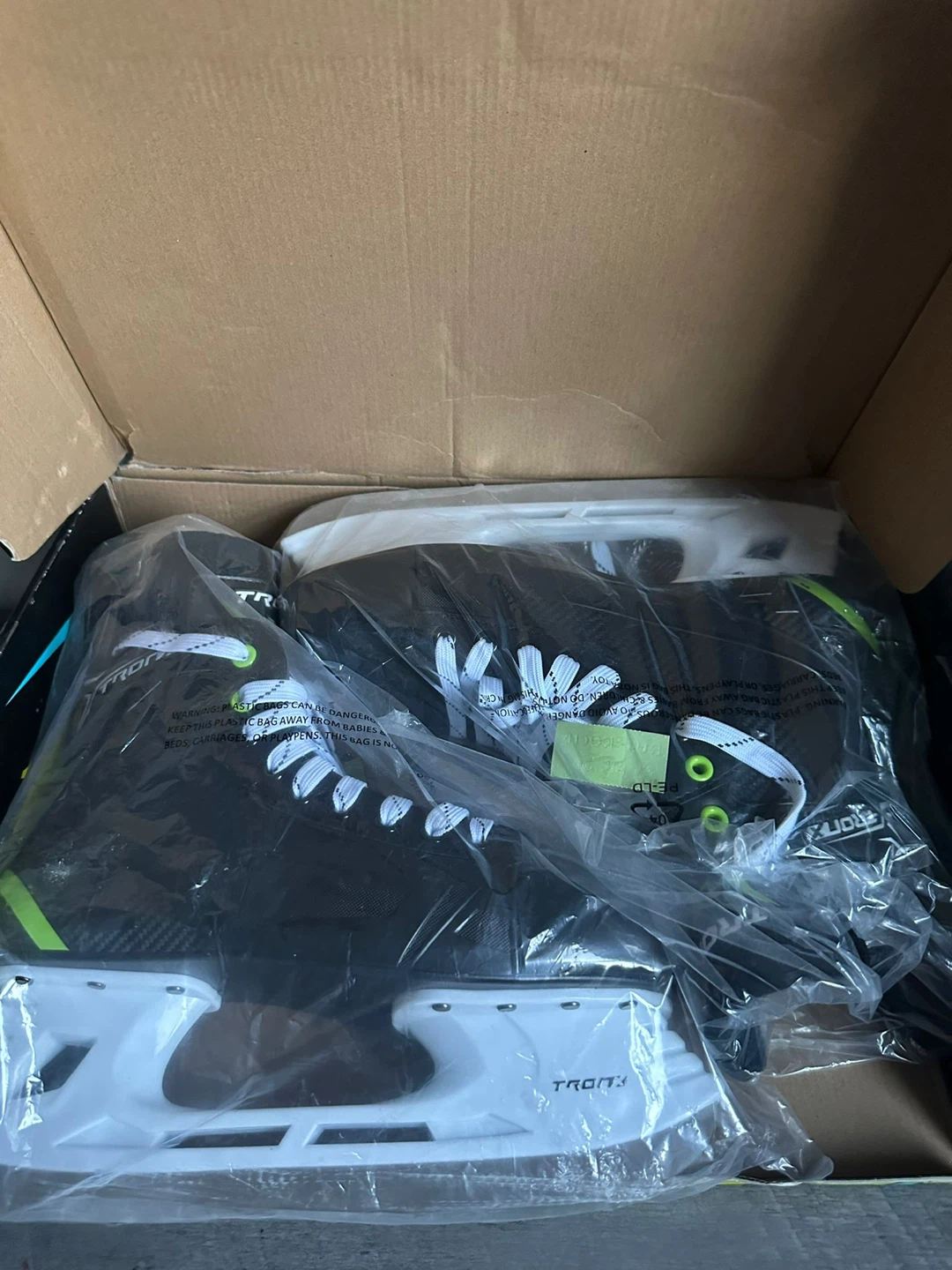 New TronX Stryker 3.0 Ice Hockey Skates Size 12 - photo 4