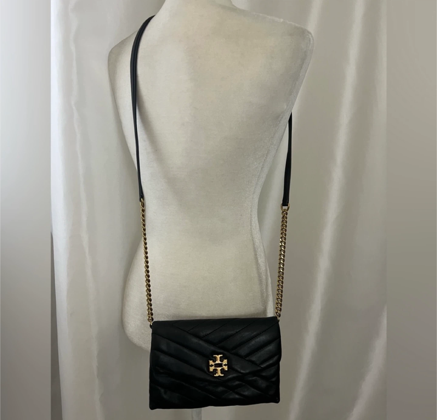 Tory Burch Black Quilted Chain Shoulder Bag - photo 5