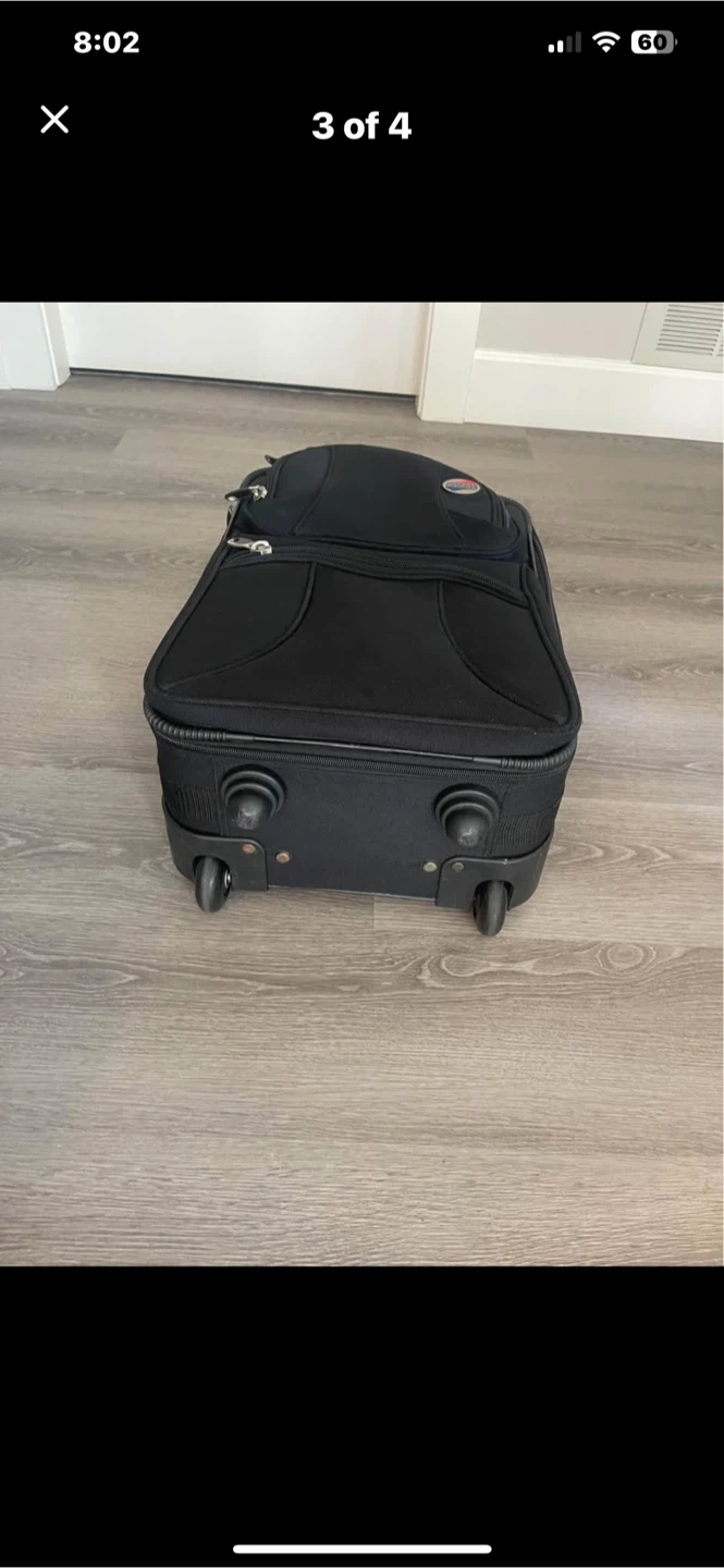American Tourister Black Carry-On Suitcase - photo 3
