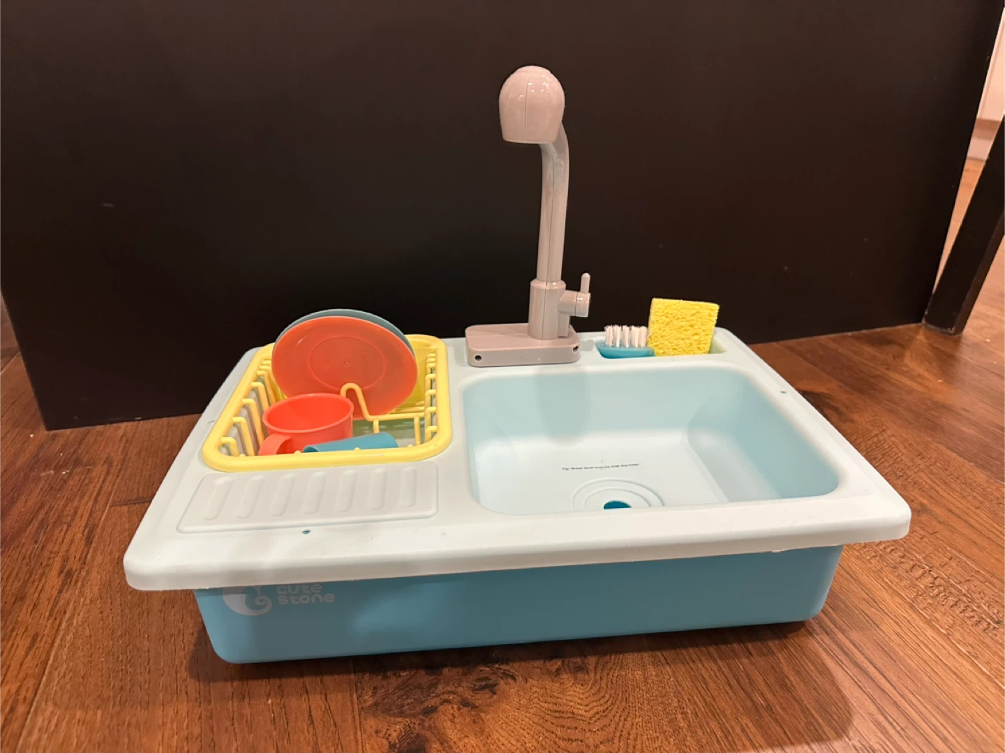 Toy Sink, real running water