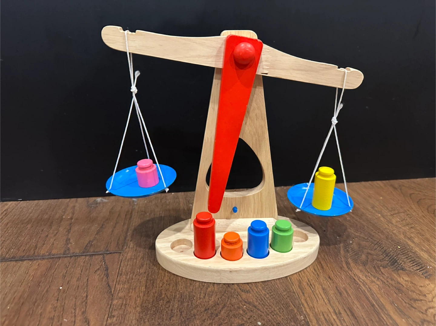 Montessori Balancing Scale Toy - photo 2