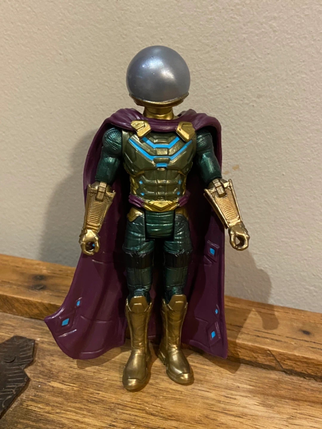 MARVEL Mysterio 6” Far From Home Spider Man Figure - photo 2