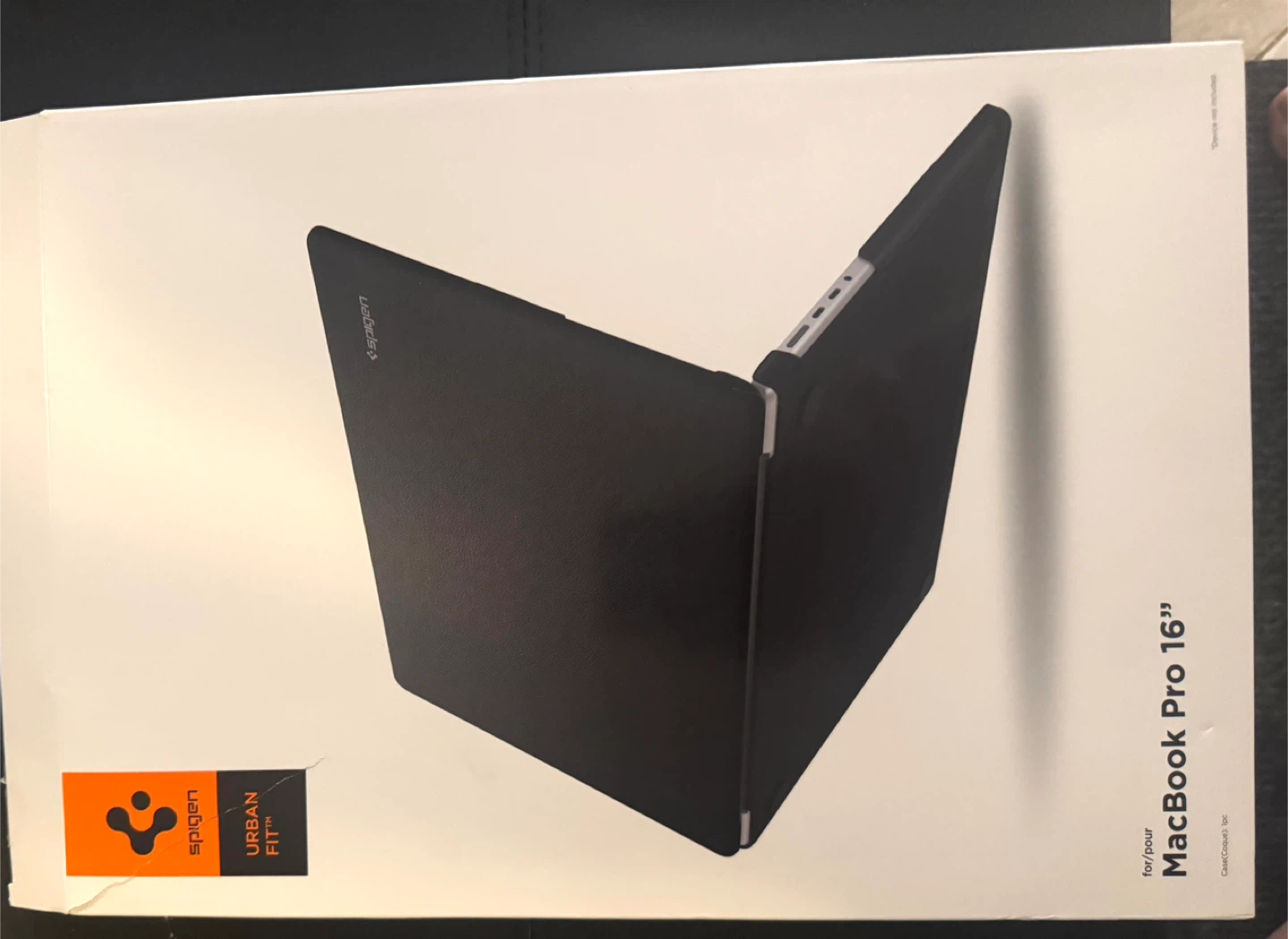 Spigen Urban Fit MacBook Pro 16" Case - photo 3