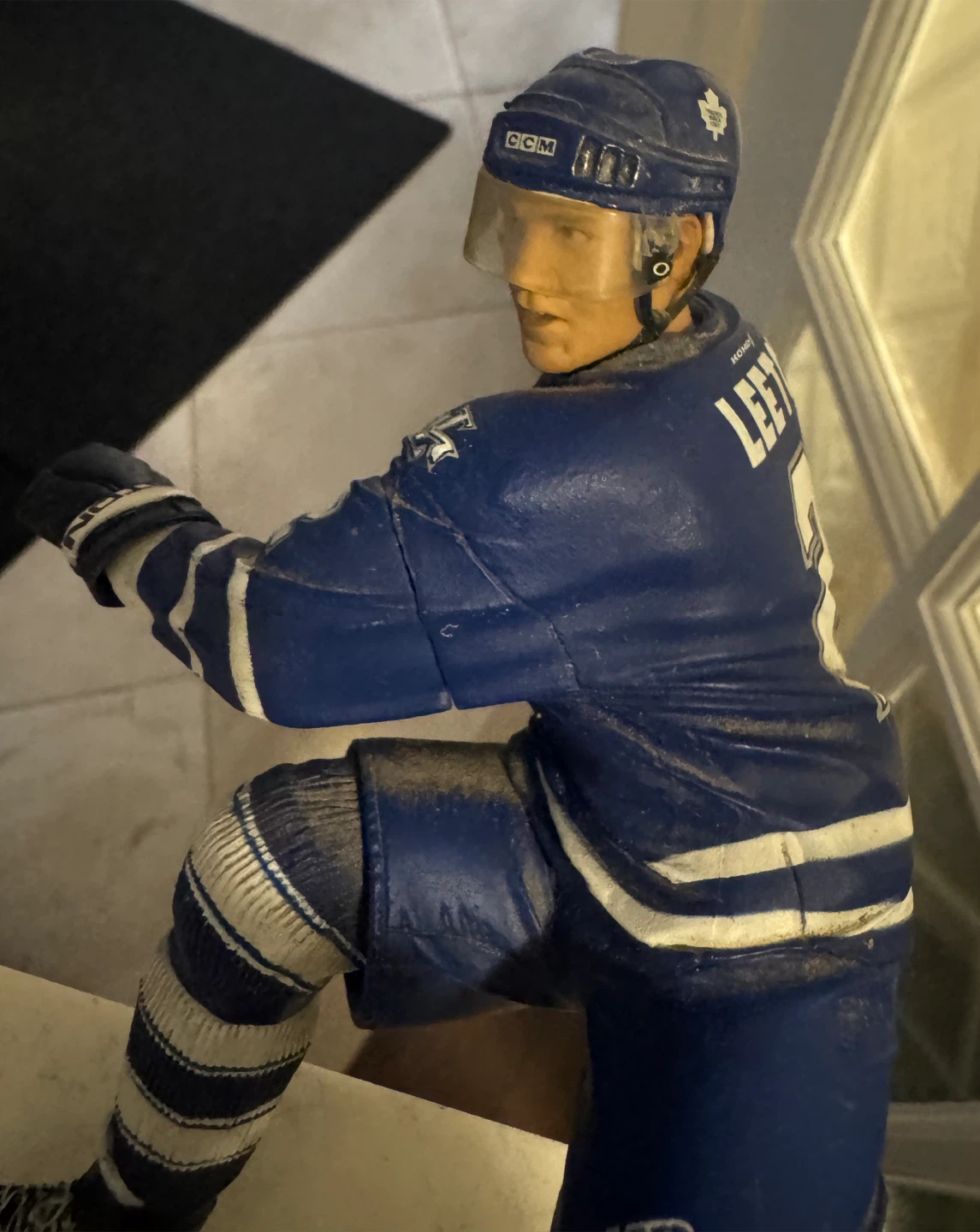 Brian Leetch Toronto Maple Leafs Figurine - photo 3