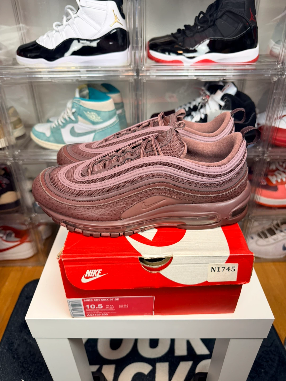 Nike Air Max 97 SE, Size 10.5 - photo 4