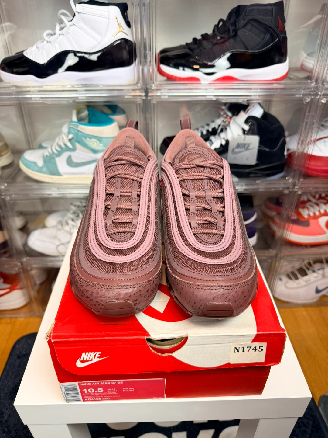 Nike Air Max 97 SE, Size 10.5 - photo 2