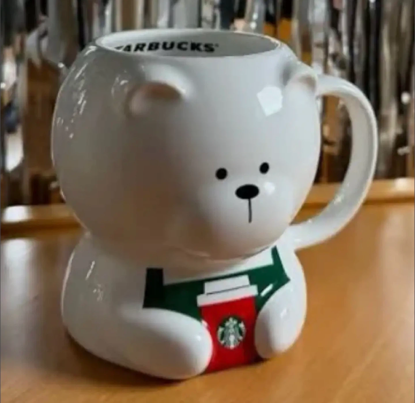 2025 STARBUCKS White Bearista Bear Mug NEW!! - photo 2