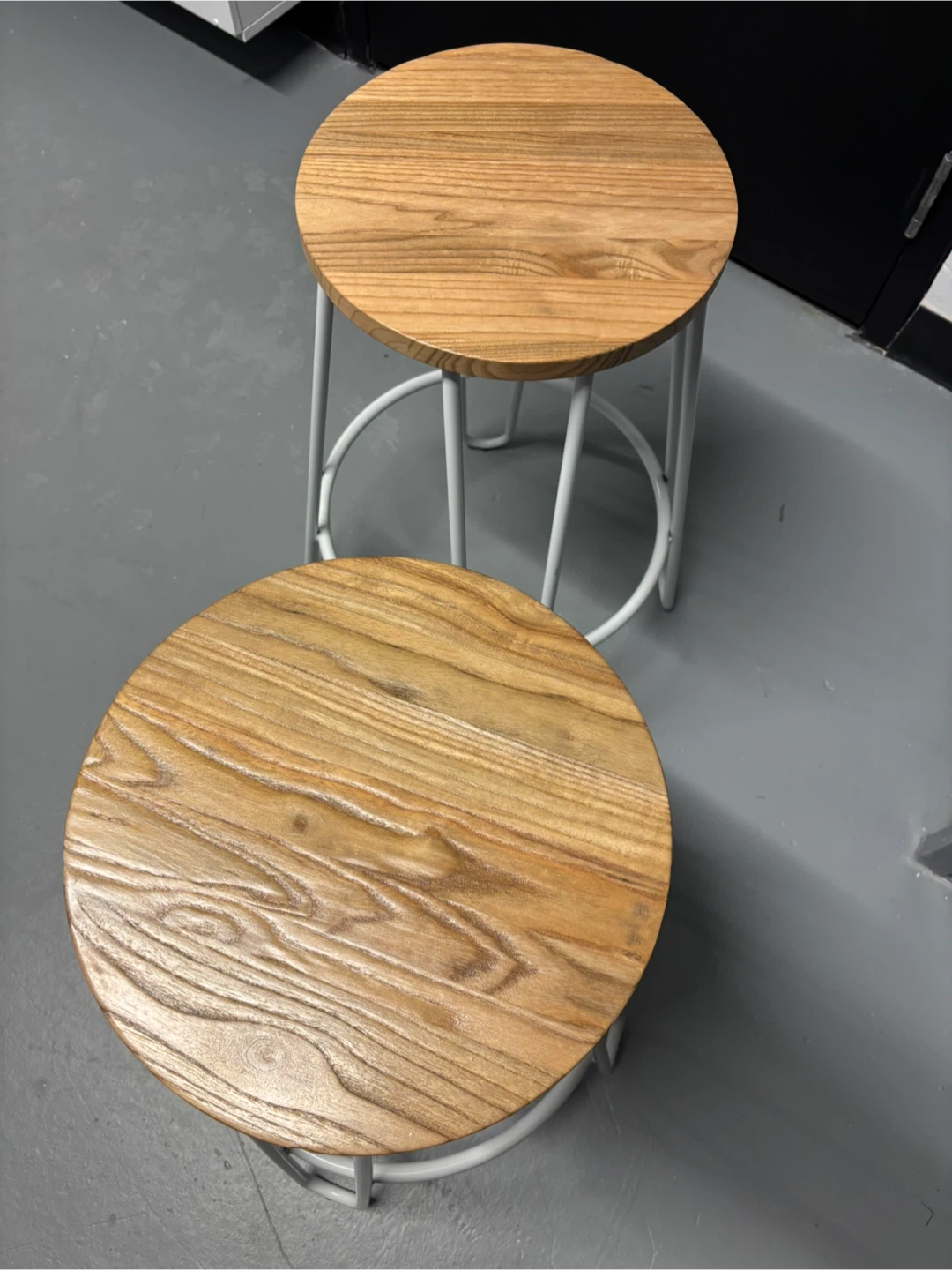 Set of Two Wood and White Stools - photo 3