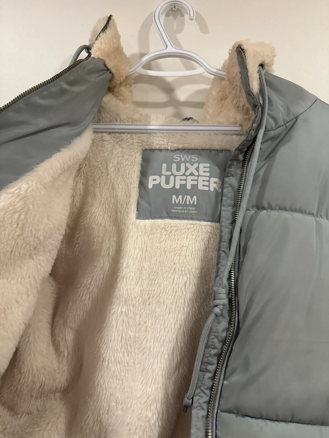 SWS Luxe Puffer Jacket - Size M/M - photo 2