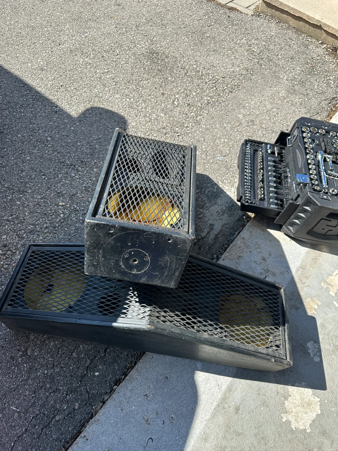APogee Speakers - Pair - photo 2