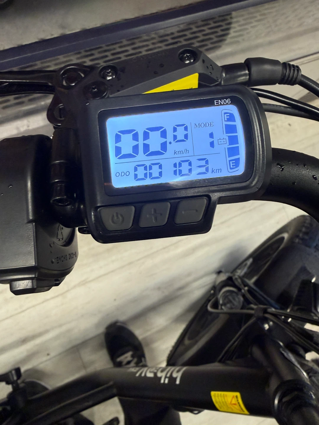 Hiboy EX6 Electric Bike - Like New! - photo 3